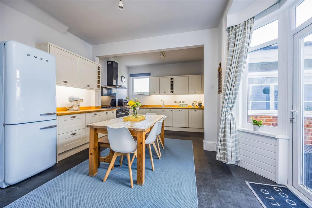 31 Festing Grove, Southsea-Small-Portico Marketing-