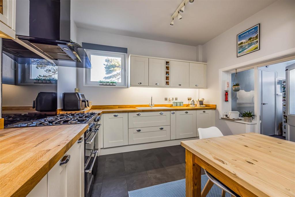 31 Festing Grove, Southsea-Small-Portico Marketing-