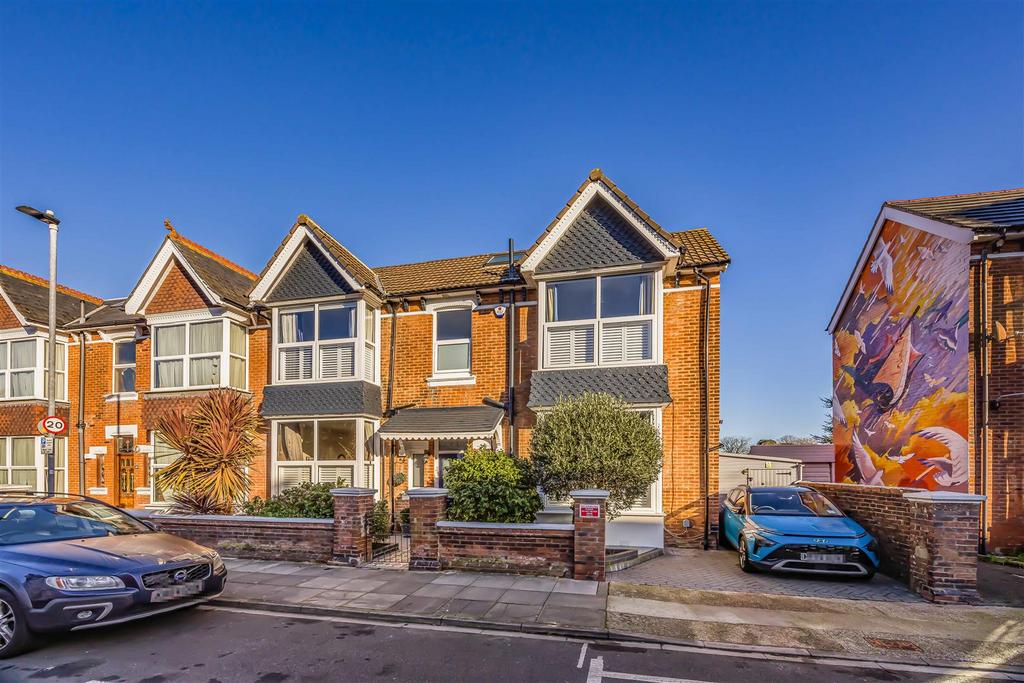 31 Festing Grove, Southsea-Small-Portico Marketing-