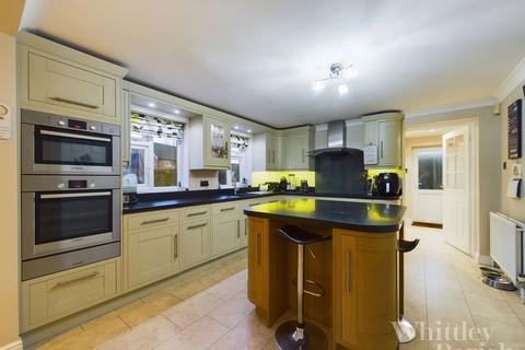 4 bedroom detached house for sale, Norwich Road, Attleborough NR17