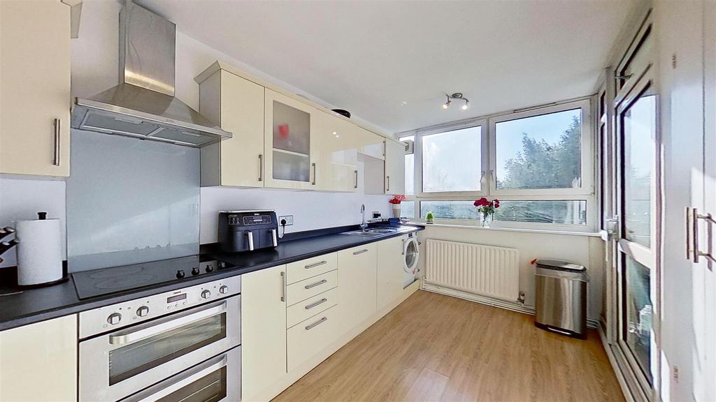 Winterfold-Close-Southfields-SW19-Kitchen-1.jpg