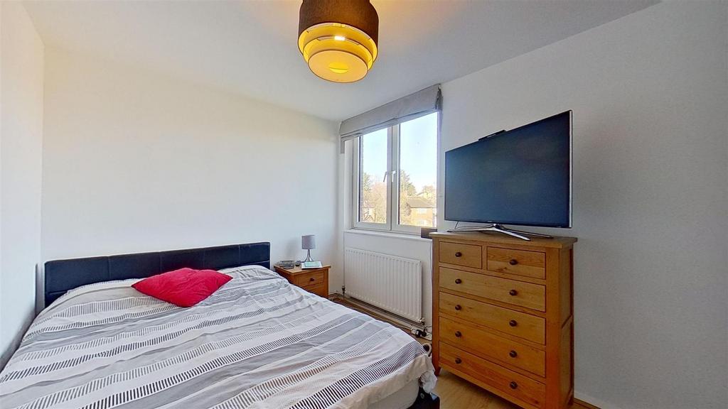Winterfold-Close-Southfields-SW19-Bedroom.jpg