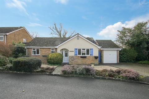 2 bedroom bungalow for sale, Monarch Close, Locks Heath SO31