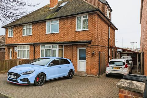 90 Henwick Road, Worcester, WR2 5NY