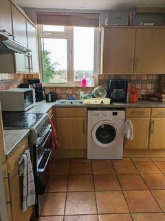 90 Henwick Road, Worcester, WR2 5NY