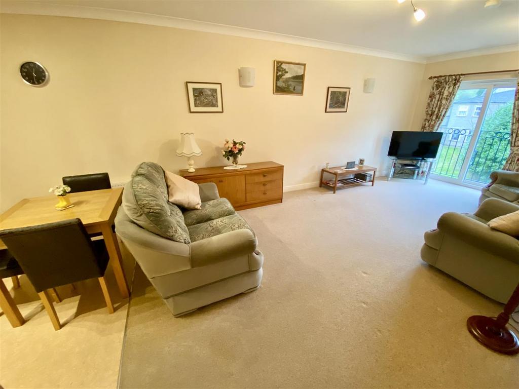 Bramleys Estate Agents - Kitson Hill - Mirfield (2