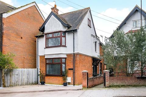 122 Laleham Road, Staines-upon-thames, TW18 2NP