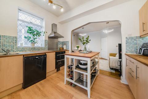 122 Laleham Road, Staines-upon-thames, TW18 2NP
