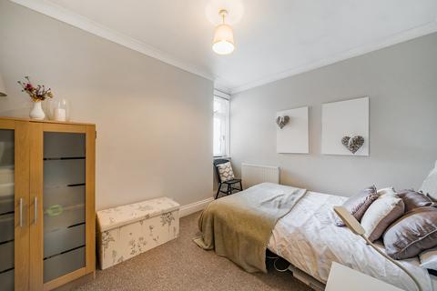 122 Laleham Road, Staines-upon-thames, TW18 2NP