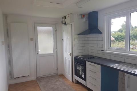 2 bedroom detached bungalow to rent, Y Gaer, Lampeter SA48