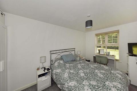 2 bedroom apartment for sale, Wightman Avenue, Macclesfield, Cheshire, SK10 3GU