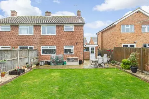 3 bedroom semi-detached house for sale – pohled 4