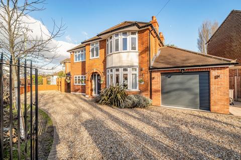 4 bedroom detached house for sale, Ashley Road,  Farnborough , GU14