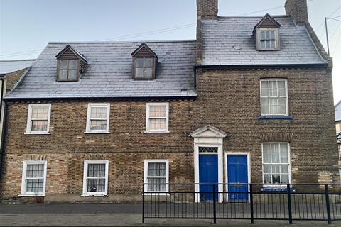 1 bedroom end of terrace house for sale, High Street, Chatteris PE16