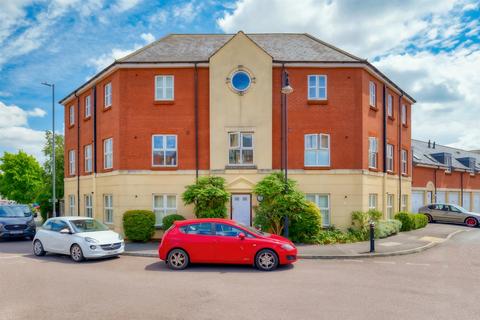 2 bedroom ground floor flat for sale, Foundry Close, Melksham SN12