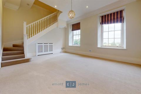 4 bedroom apartment for sale, Hill Hall, Epping CM16