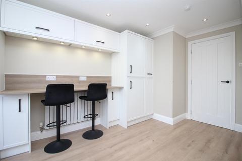 8 Allan Road, Whitburn, Bathgate, EH47 0PB
