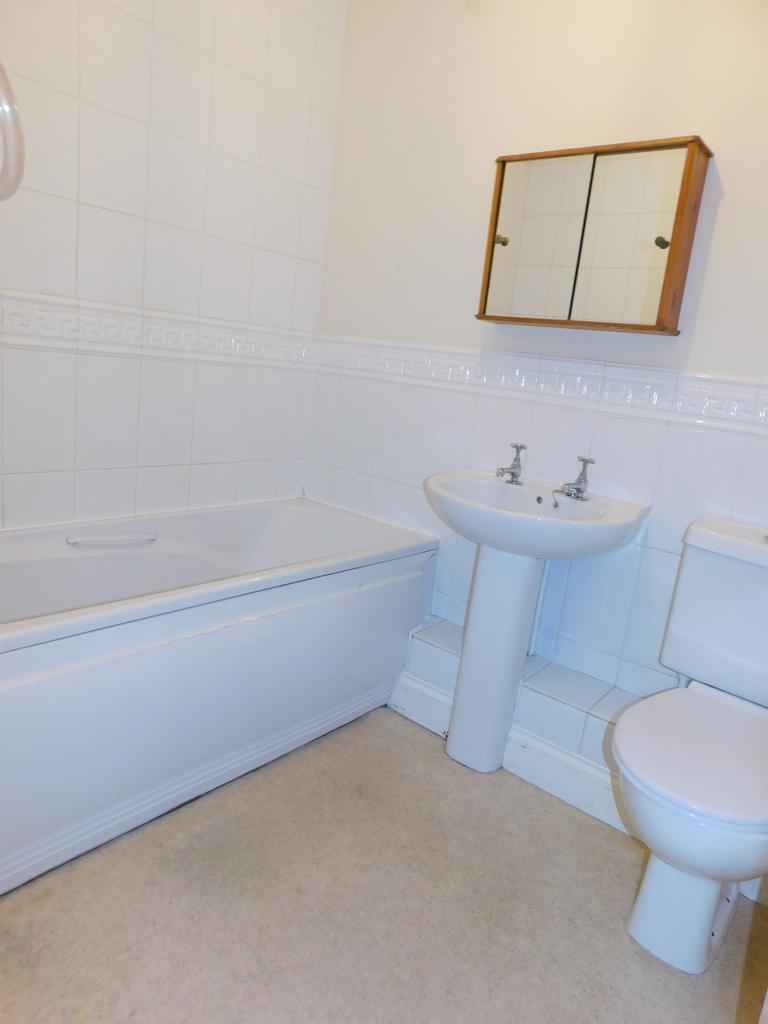 Main bathroom