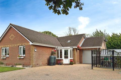 3 bedroom bungalow for sale, The Glade, Wroxall, Ventnor