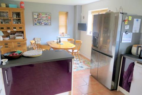 1 Caerhowel Meadows, Caerhowel, Montgomery, SY15 6JF