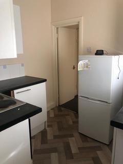 1 bedroom flat to rent, Station Road, Manchester M8