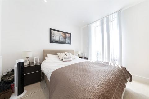 1 bedroom apartment for sale, Thanet Tower, London E16