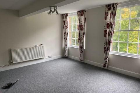 2 bedroom flat to rent, Old London Road, Hastings