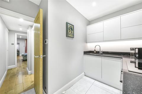 Studio to rent, Chilworth Street, London W2