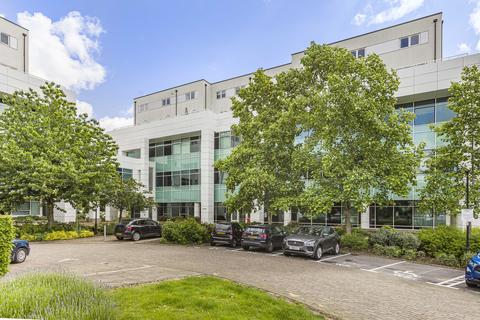 2 bedroom flat for sale, Liberty House, Welwyn Garden City, AL7