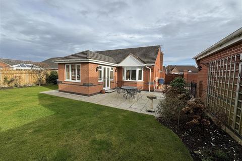 2 bedroom detached bungalow for sale, Hazelwood Grove, Worksop S80