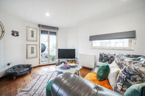 2 bedroom flat for sale, Barking IG11