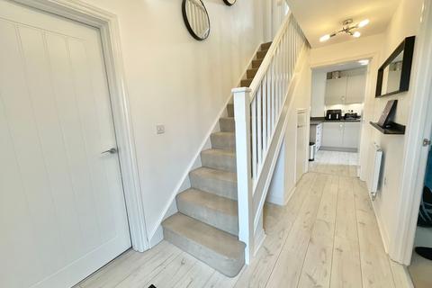 17 Badens Croft Road, Shavington, Crewe, CW2 5UA