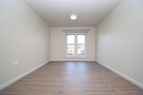 2 bedroom apartment to rent, The Pinnacle, Wakefield WF1