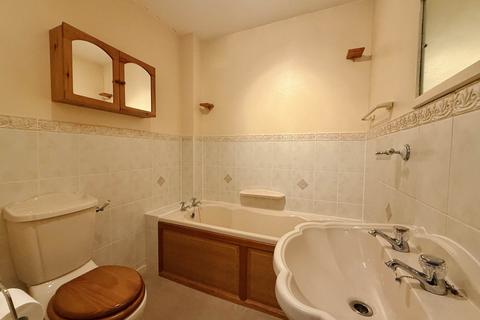 3 bedroom terraced house for sale, Observatory Close, Benson