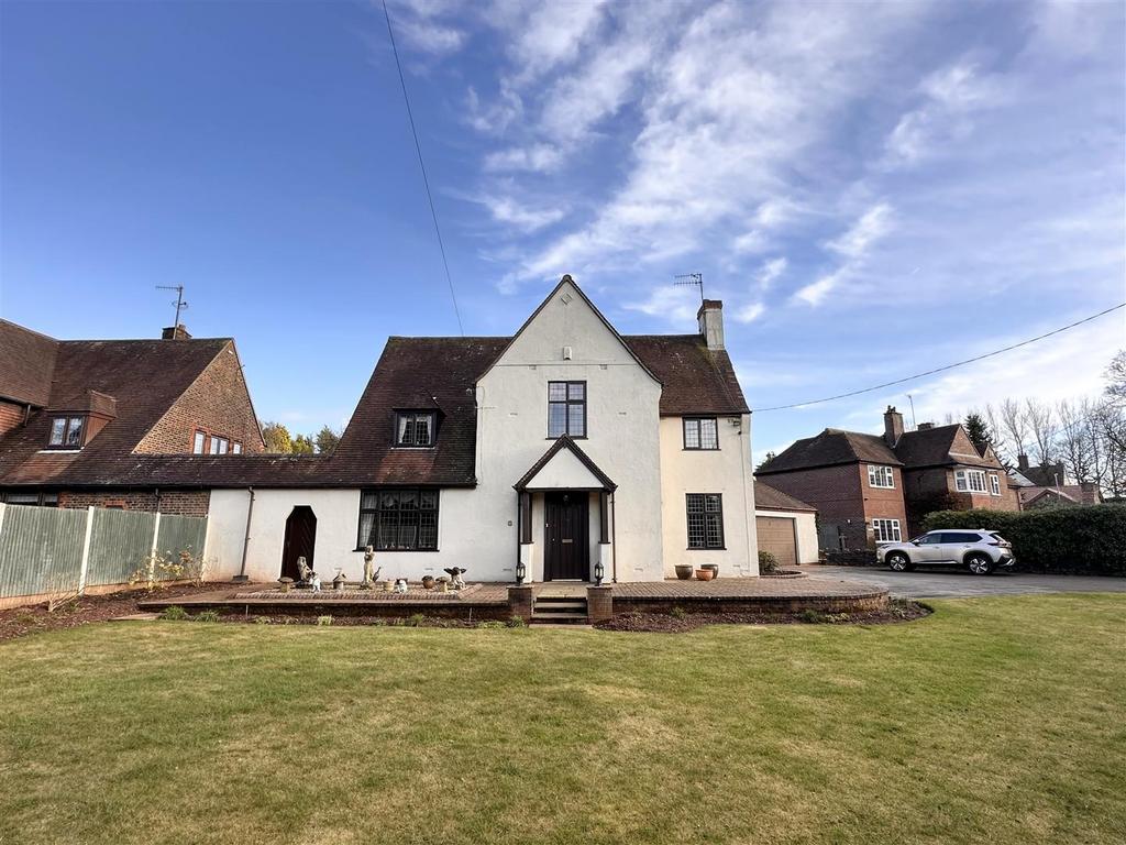 Cheadle Road Leek 4 bed detached house for sale - £550,000