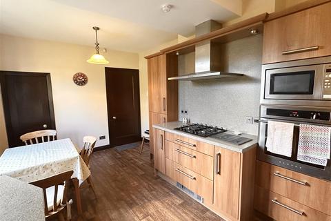 4 bedroom detached house for sale, Cheadle Road Leek