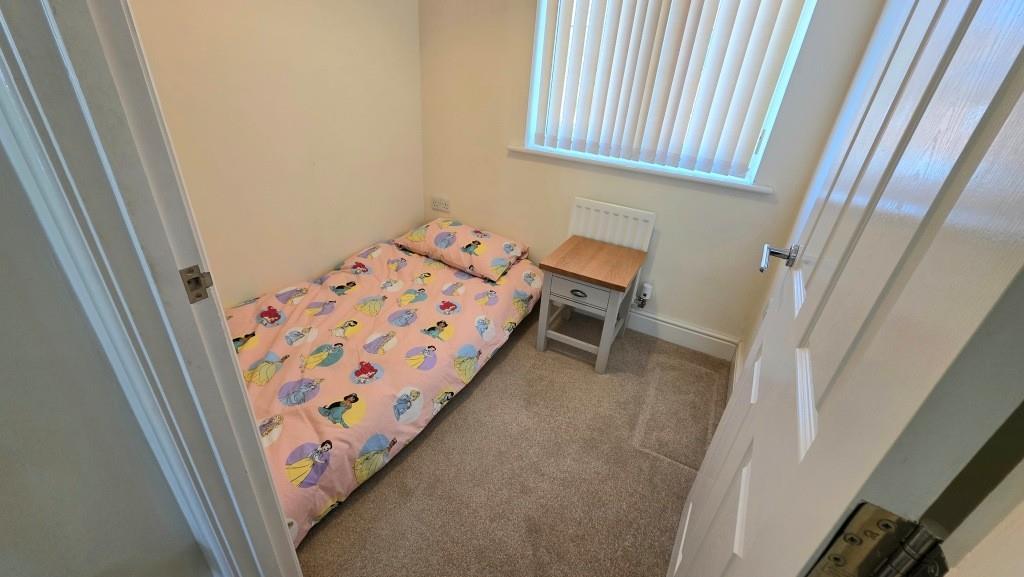 Bedroom 3.jpg