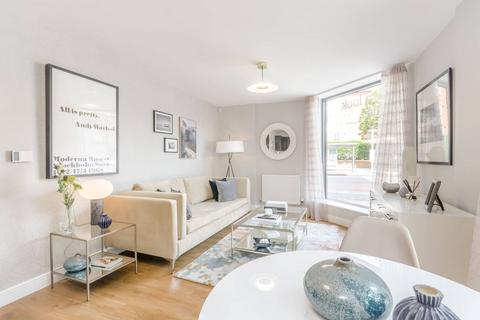 1 bedroom flat to rent, Acton Square, Acton, W3