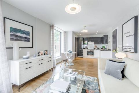 1 bedroom flat to rent, Acton Square, Acton, W3