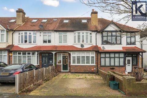 3 bedroom terraced house for sale, Sparrow Farm Road, Epsom, KT17