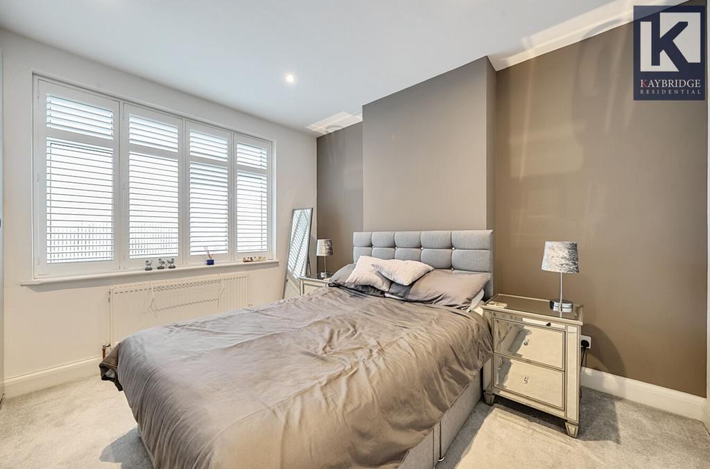 Sparrow Farm Road, Epsom