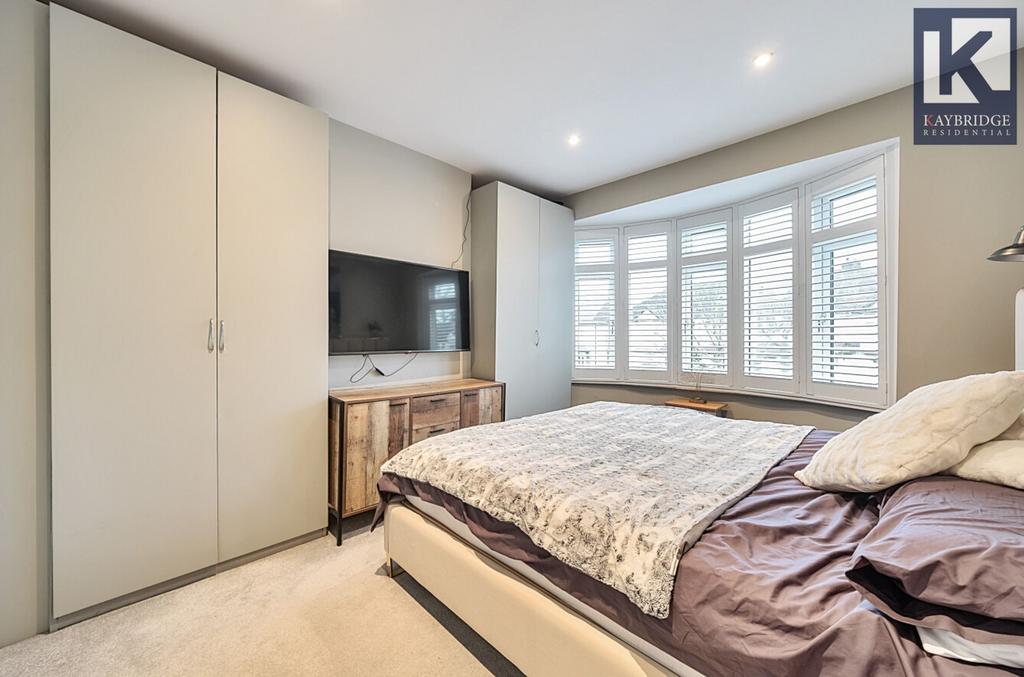 Sparrow Farm Road, Epsom