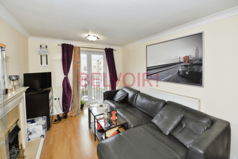 2 bedroom flat for sale, Channon Court, The Dell, Southampton SO15