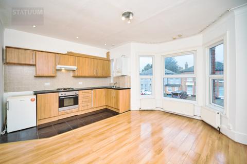 1 bedroom flat to rent, Argyle Road, Off Cranbrook Road, Ilford, Essex, IG1