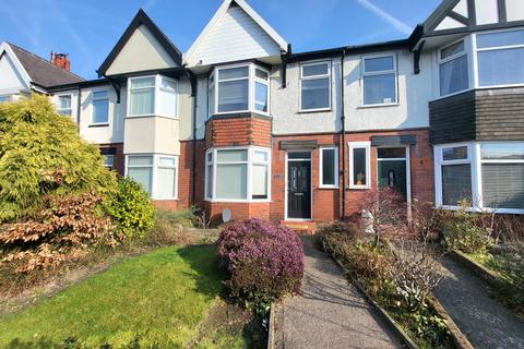 3 bedroom terraced house to rent, Manchester Road, Heaton Chapel, Stockport, SK4