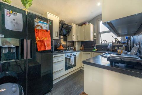 Plashet Grove, Plashet, London, E6