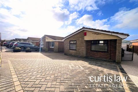 3 bedroom detached bungalow for sale, Abbey Crescent, Darwen