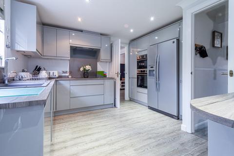 3 bedroom detached house for sale, Cedar Road, Rendlesham, IP12 2UN