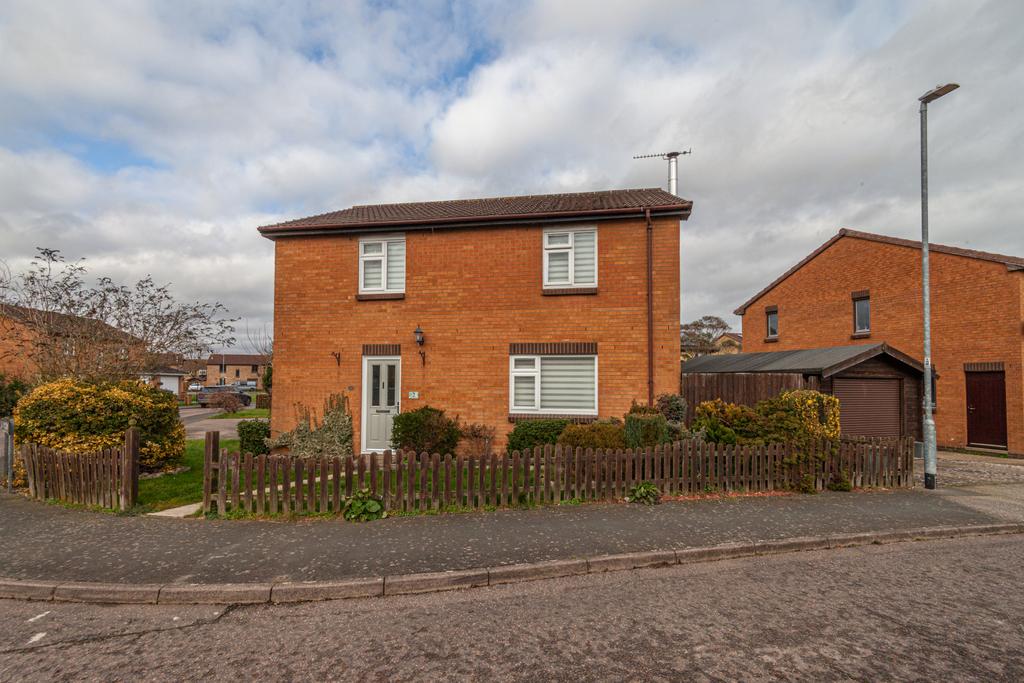 3 Bedroom Detached Home for Sale