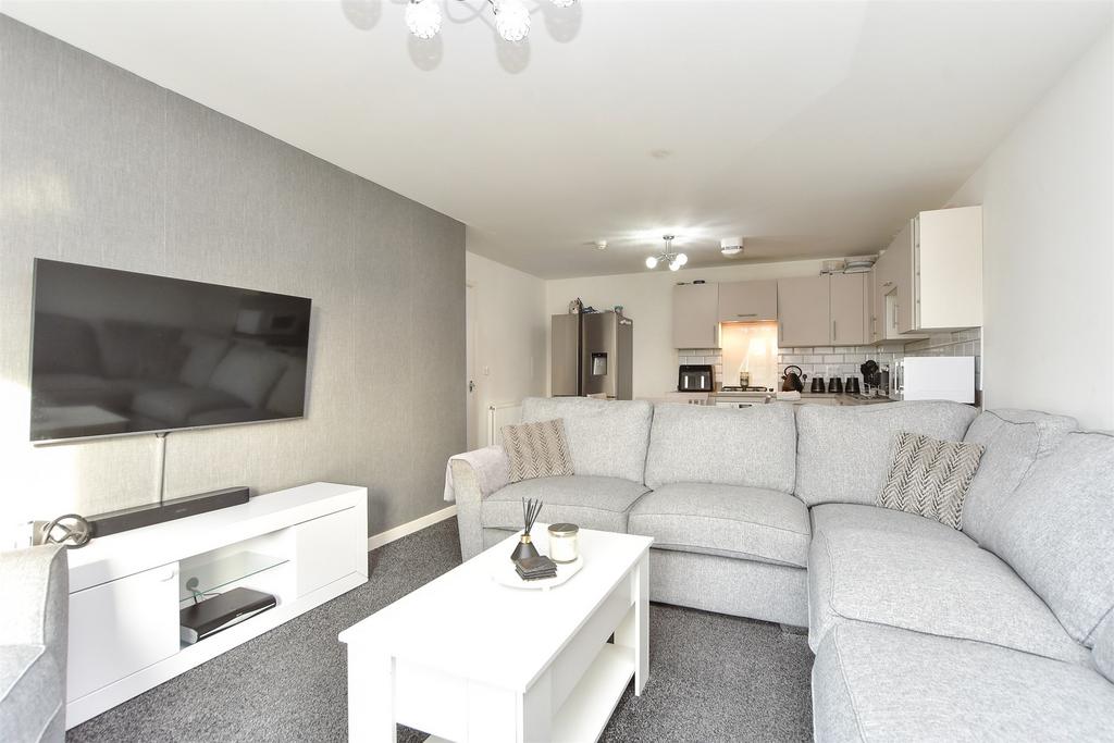 Kitchen/Living Area